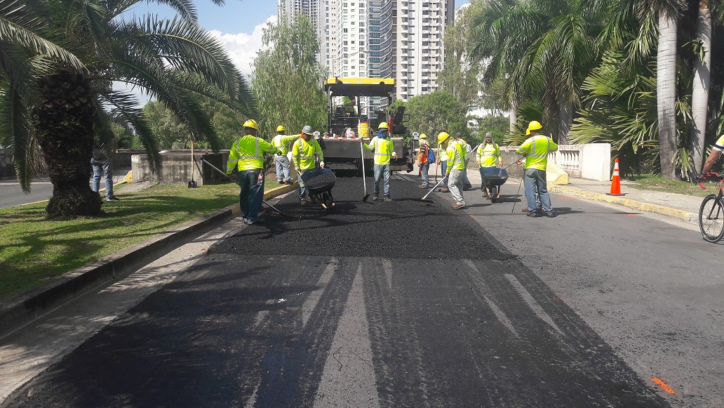 Construcción puente vehicular Costa del Este Panamá — mantenimiento estructural